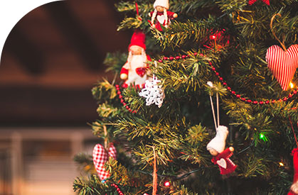 ¿Cuáles son las ventajas y desventajas de los árboles de Navidad artificiales y reales?