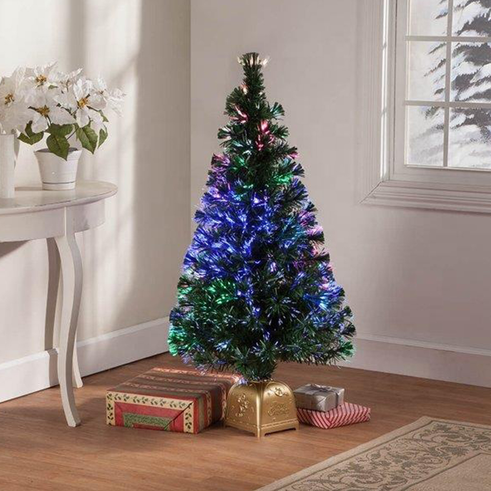 La deslumbrante exhibición de árboles de Navidad de fibra óptica: un destello moderno en las tradiciones navideñas